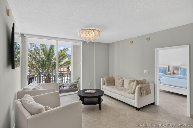 Building Photo - 550 Okeechobee Blvd