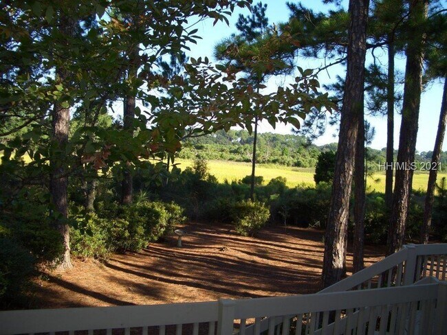 Building Photo - 9 Spartina Ct