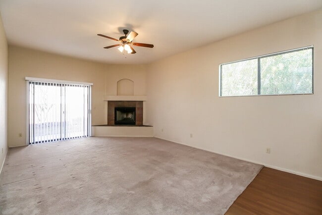 Building Photo - 9997 E Paseo San Ardo