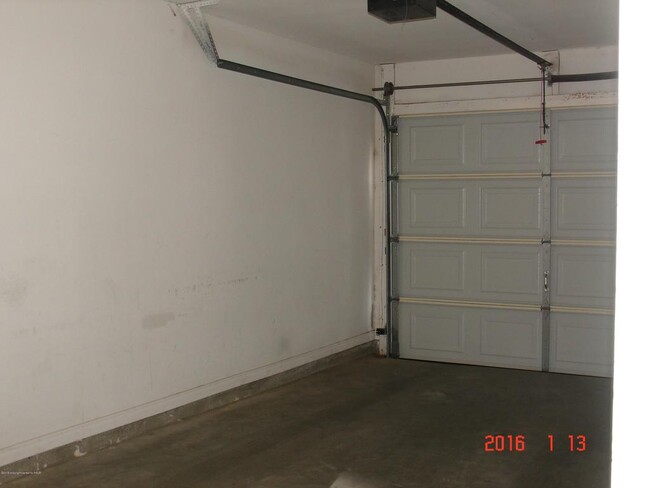 Single car garage - 2704 9th Ave B