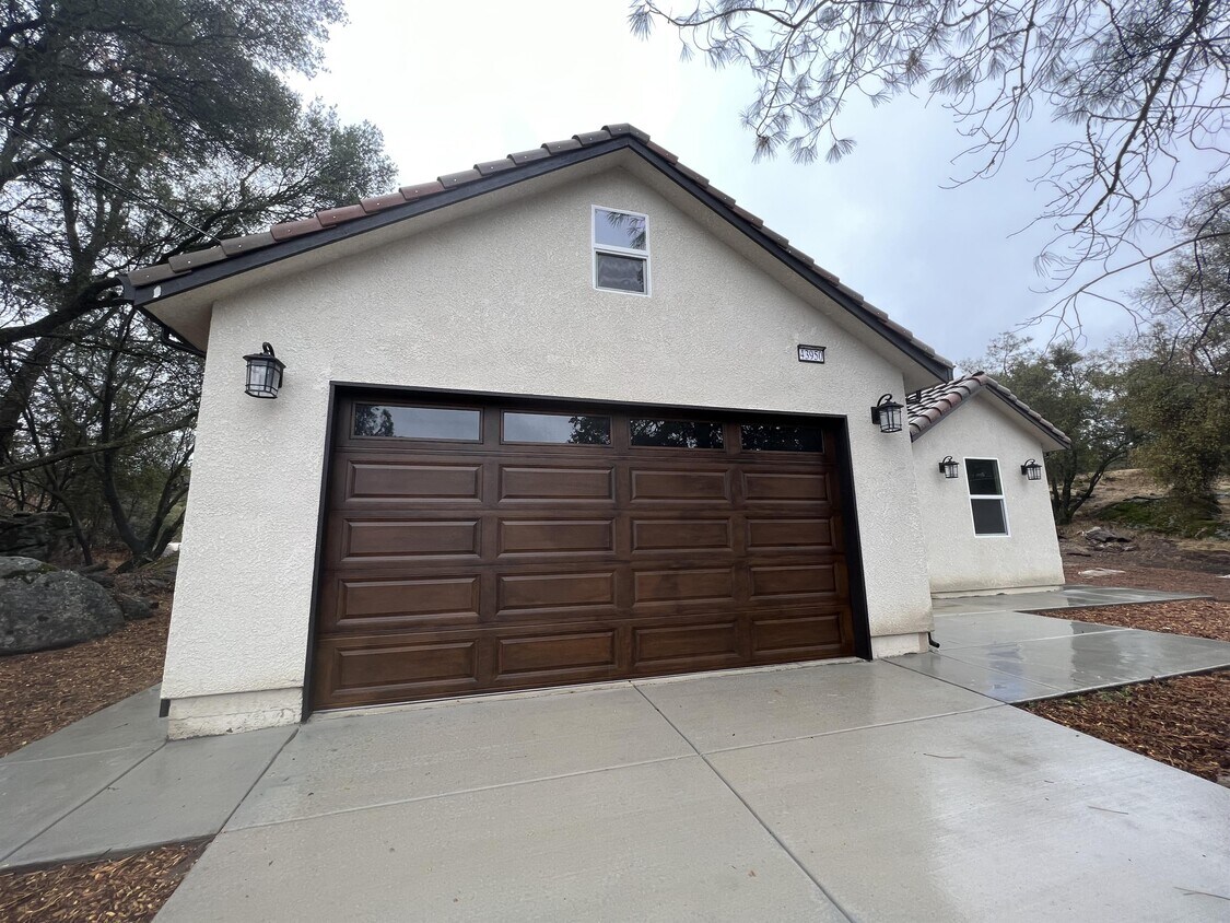 43450 Cave Stone Ct, Coarsegold, CA 93614 House Rental in Coarsegold