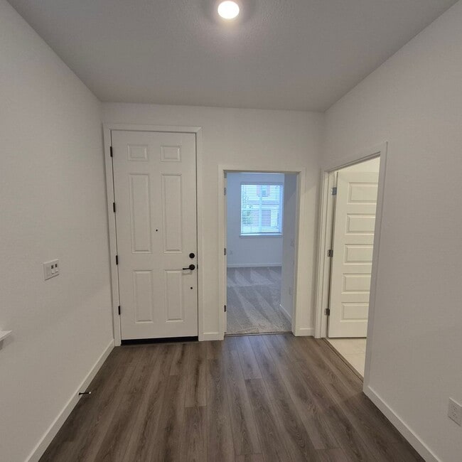 Building Photo - Brand New 5 Bedroom Home in Rancho Cordova