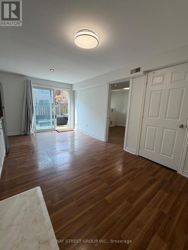 Building Photo - 149 Millcliff Cir