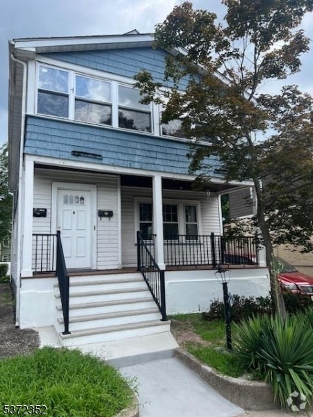 Building Photo - 10 Warman St