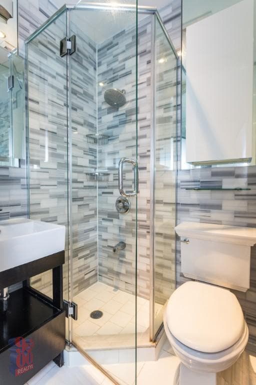 Building Photo - 199 E 3rd St