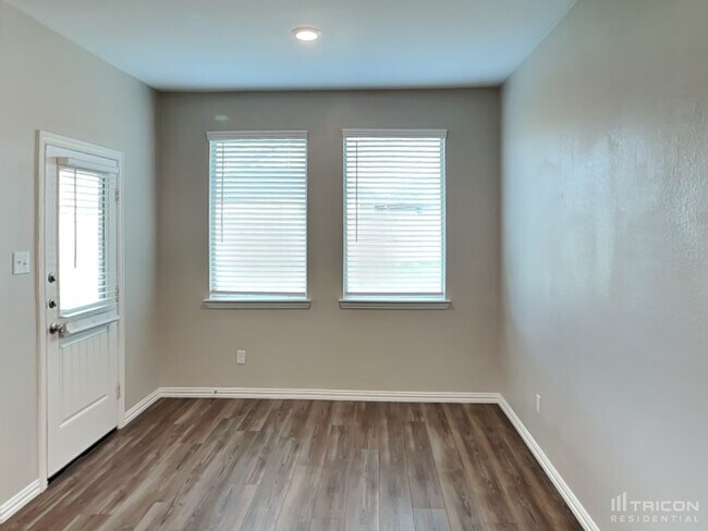 Building Photo - 14817 Silver Blades Ct