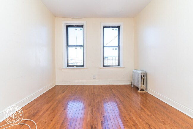 Building Photo - 70 Rockaway Pkwy