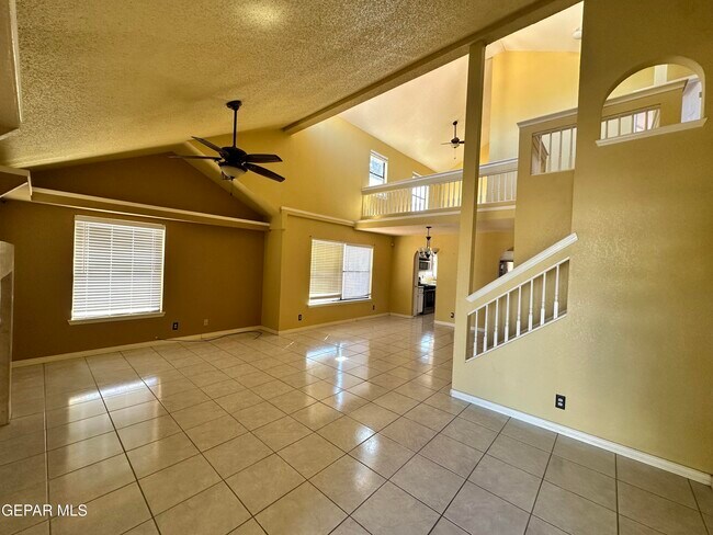 Foto del edificio - 7100 Oval Rock Dr