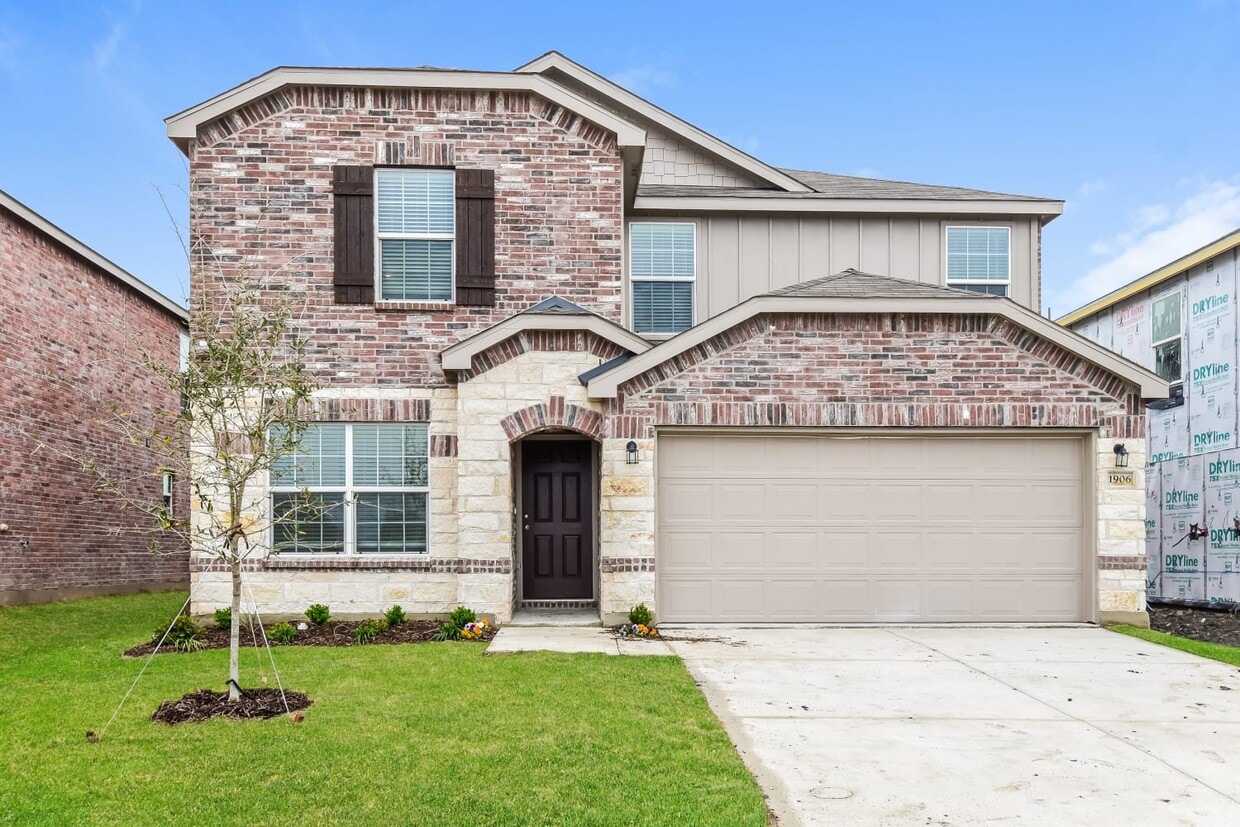 1906 Cherry Bark House Rental in Heath, TX