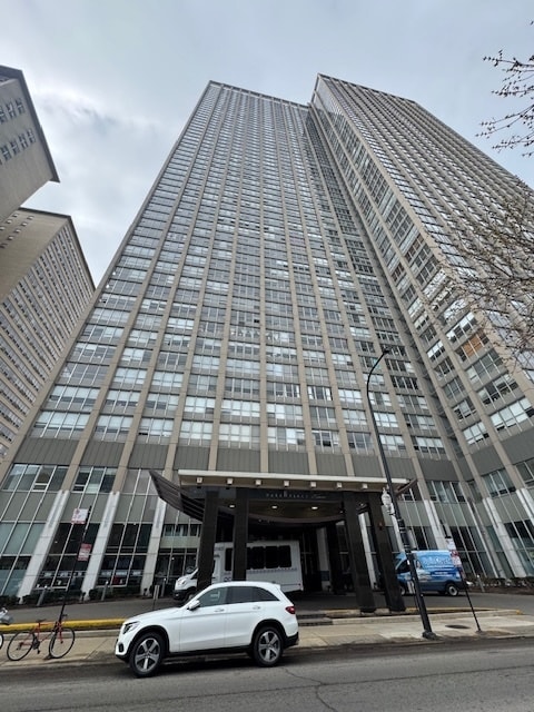 Building Photo - 655 W Irving Park Rd