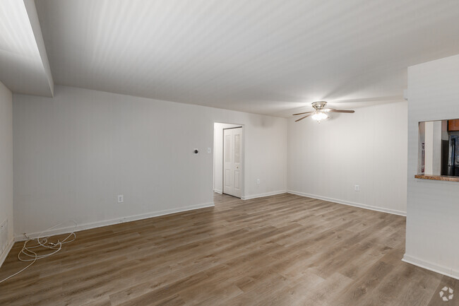 2 BR, 1 BA - 1250SF - Living Room - The Pines - Pinewood Estates