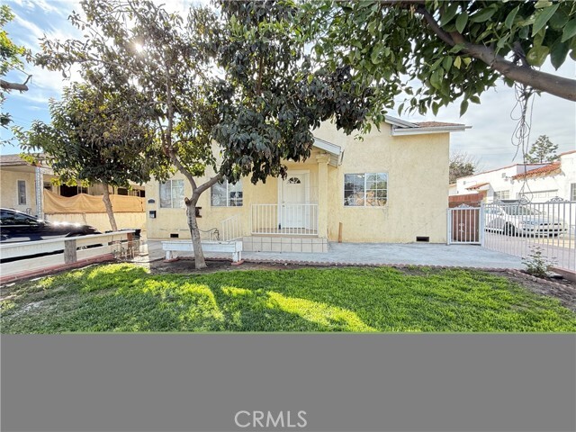 Foto principal - 6051 Mayflower Ave