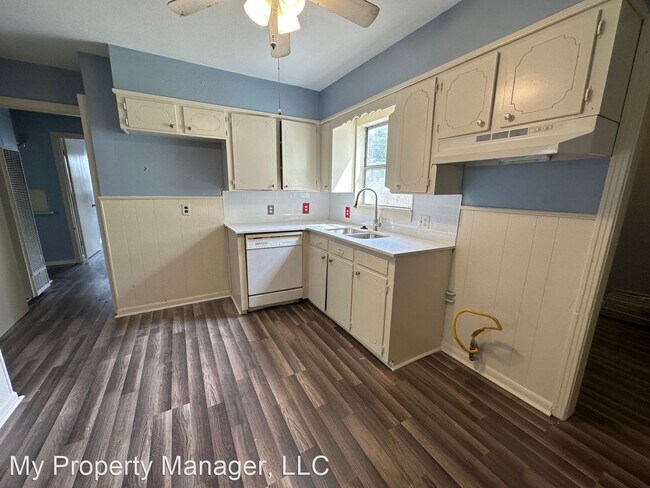 Foto del edificio - 3 br, 1 bath House - 2735 Parkridge Street