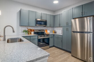 1BR,1BA -716SF - The Maddox