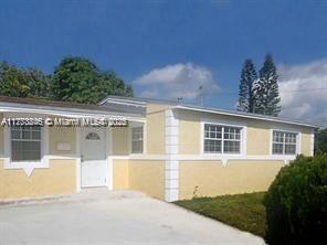 Primary Photo - 1231 NW 190th St
