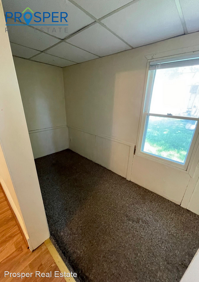 Building Photo - 4 br, 1 bath House - 315 9th Avenue