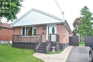 Building Photo - 985 Victoria Park Ave