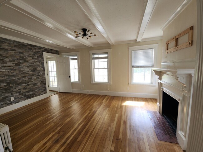 Foto del edificio - 2218 Mystic Valley Pky