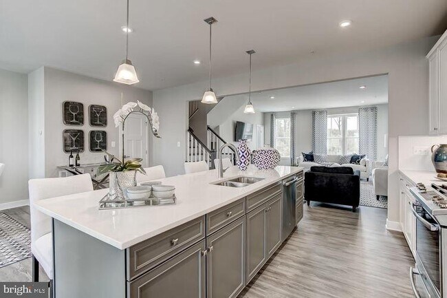 Foto del edificio - 3042 Shaws Rd