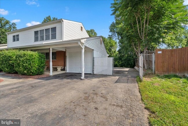 Foto del edificio - 3493 Forestdale Ave