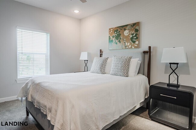 Foto del edificio - 5001 Willowgate Lp