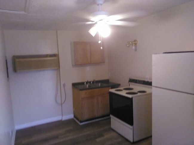 Foto del edificio - 7761 Highway 11 W Unit 2