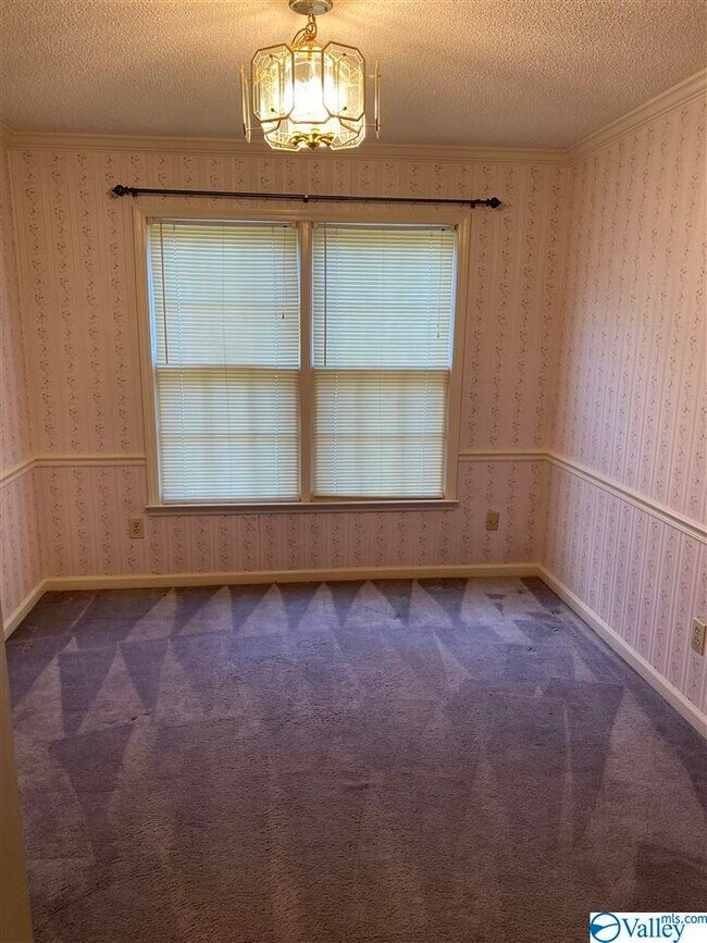 Building Photo - 121 Ketchum Way