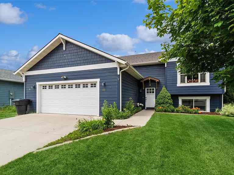 111 Sinopah St, Kalispell, MT 59901 House Rental in Kalispell, MT