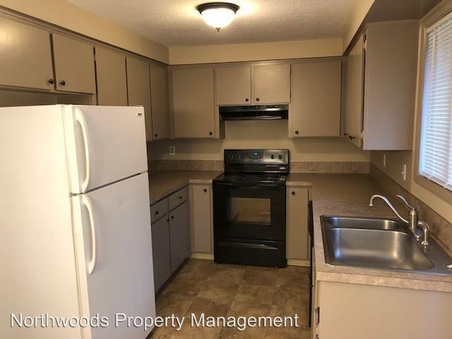 Building Photo - 1732 N Danebo Ave