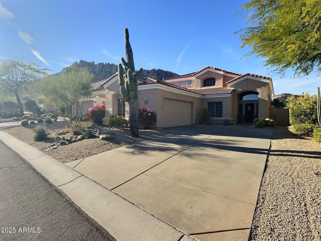 Foto principal - 11554 E Desert Willow Dr