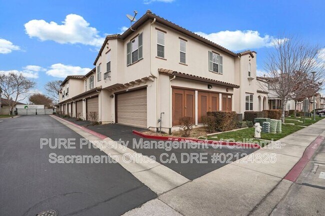 Foto del edificio - 8292 Crystal Walk Cir