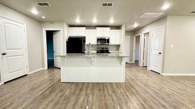 Foto del edificio - 2634 Hickory Ave