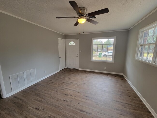 Building Photo - 3386 Habersham Rd