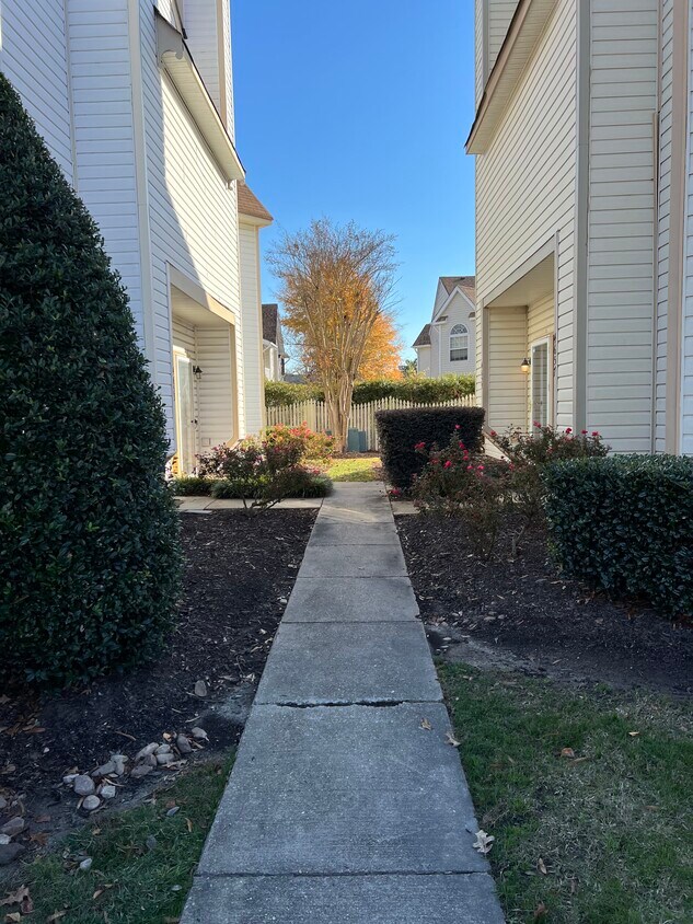 Foto principal - 4659 Georgetown Pl