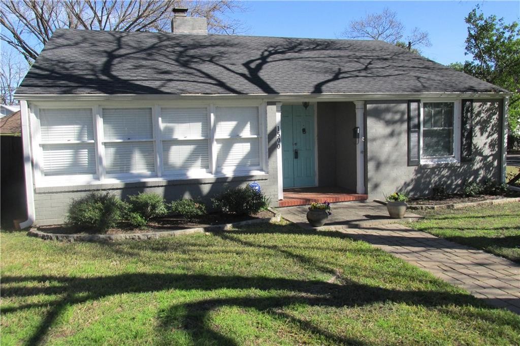 Primary Photo - 1500 W 29th St