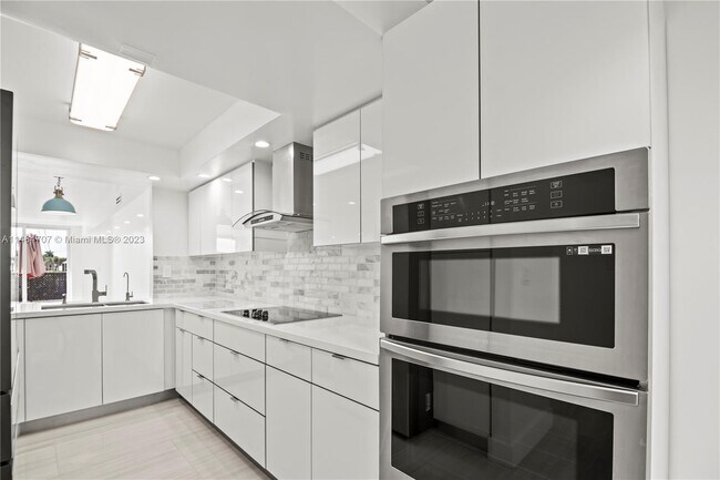 Foto del edificio - 20936 NE 37th Ave