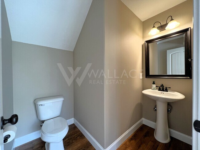 Foto del edificio - BEAUTIFUL 3 BEDROOM HOME IN CLEAR SPRING P...