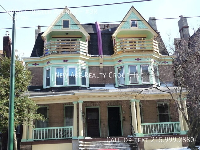 Building Photo - 4604 Chester Ave