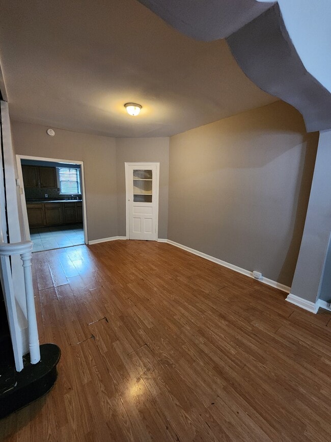 Photo - 2530 W Gordon St House