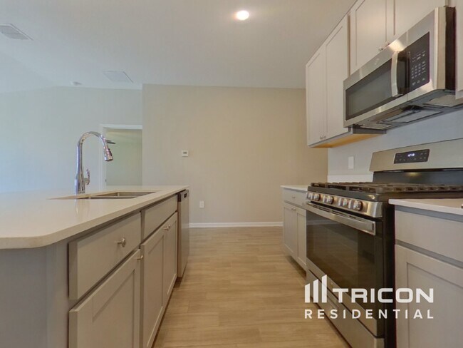 Foto del edificio - 34591 Shellback St