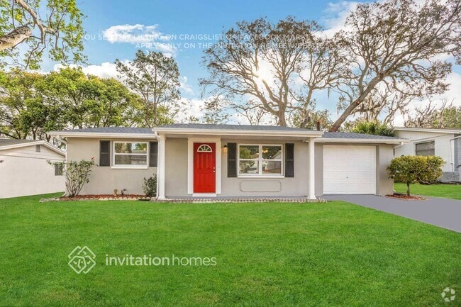 Building Photo - 9410 Rainbow Ln
