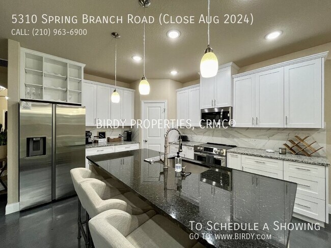 Foto del edificio - "Charming 4-Bedroom Home with 2 Full Bathr...