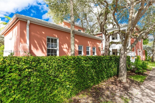 Foto del edificio - 510 Loretto Ave