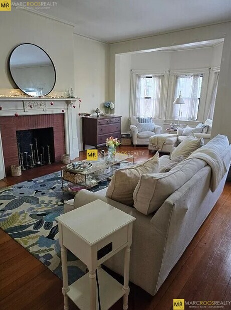 Foto del edificio - 923 Beacon St