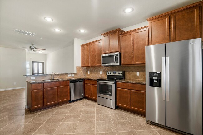 Foto del edificio - 15524 Marina Dr