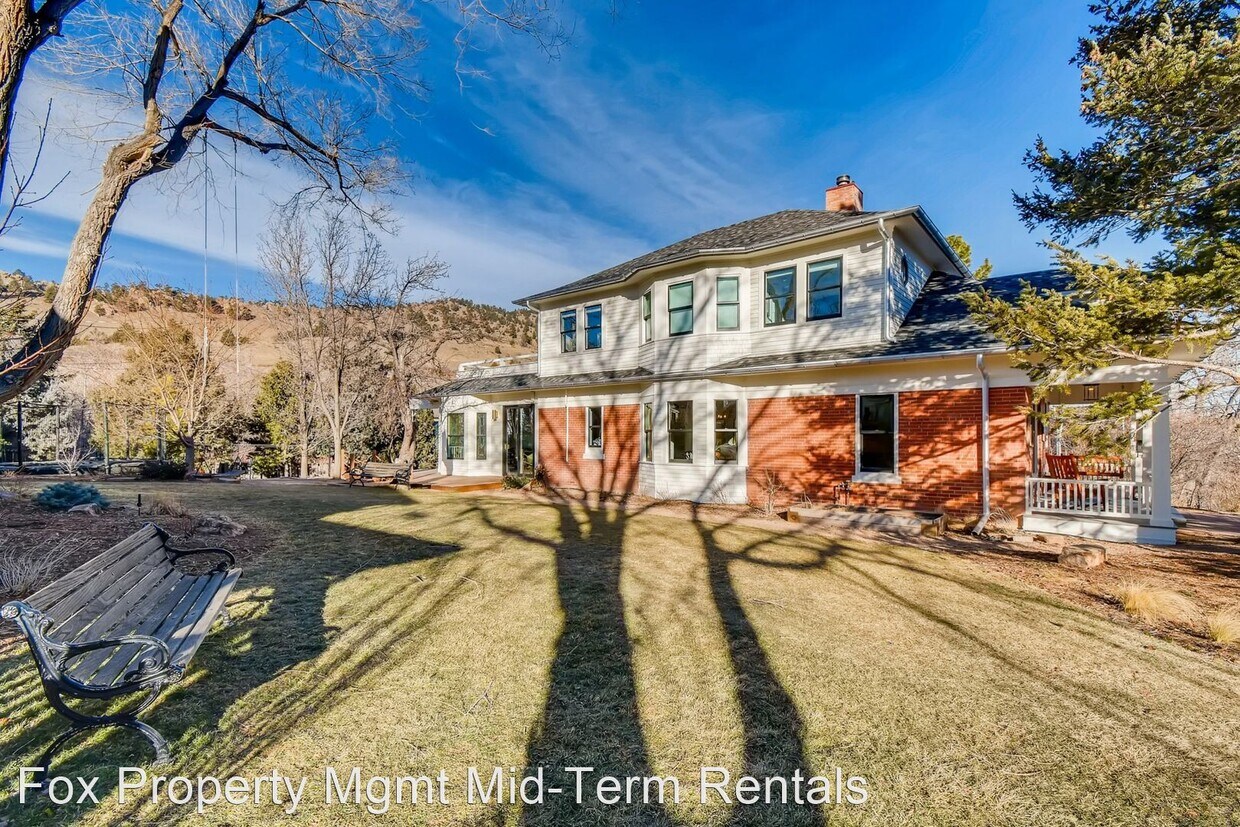 Primary Photo - 4 br, 3.5 bath House - 2621 5th St