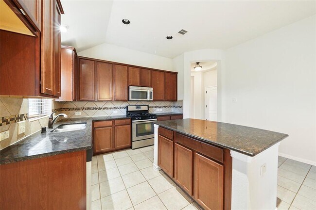 Building Photo - 17706 Jacobs Ladder Ct
