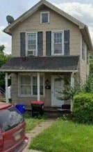 Building Photo - 312 E Lutton St