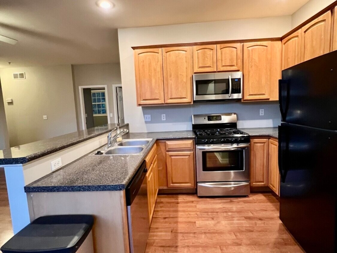 255 N Sacramento St Unit A, Sycamore, IL 60178 Condo for Rent in