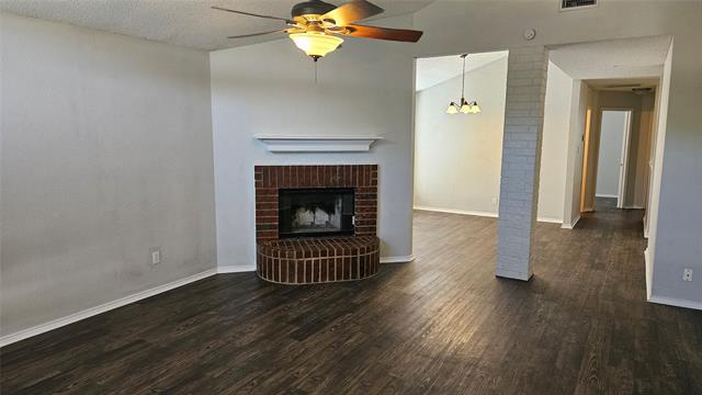 Building Photo - 212 Colt Ln